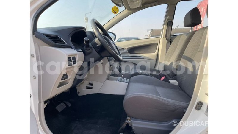 Big with watermark toyota avanza ashanti import dubai 55880