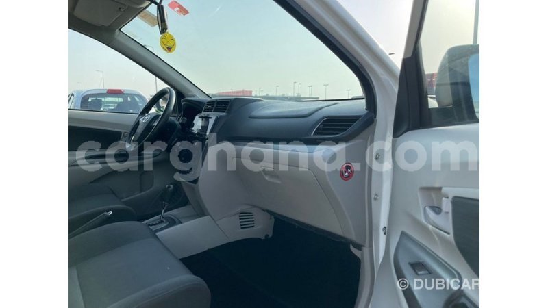 Big with watermark toyota avanza ashanti import dubai 55880