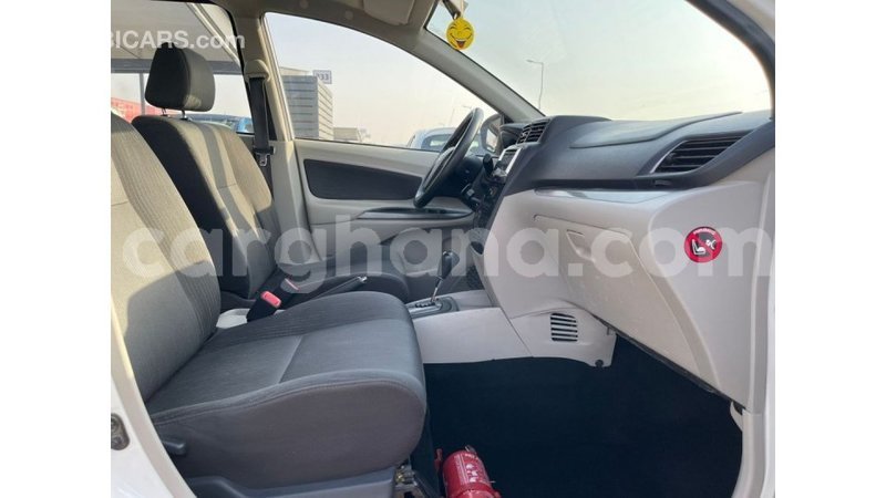 Big with watermark toyota avanza ashanti import dubai 55880