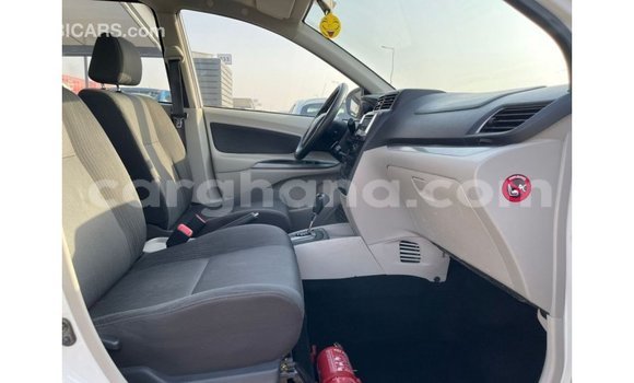Ra Imported Toyota Avanza funfun Ọkọ̀ in Import - Dubai ni Ashanti Ra Imported Toyota Avanza funfun Ọkọ̀ in Import - Dubai ni Ashanti
