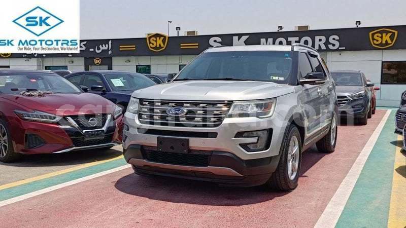 Big with watermark ford explorer ashanti import dubai 55882