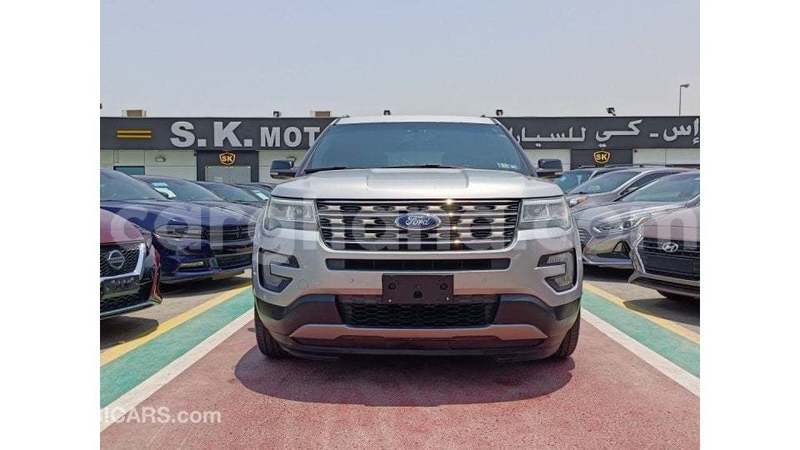 Big with watermark ford explorer ashanti import dubai 55882