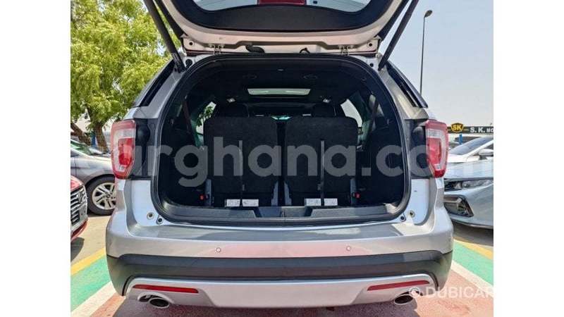 Big with watermark ford explorer ashanti import dubai 55882