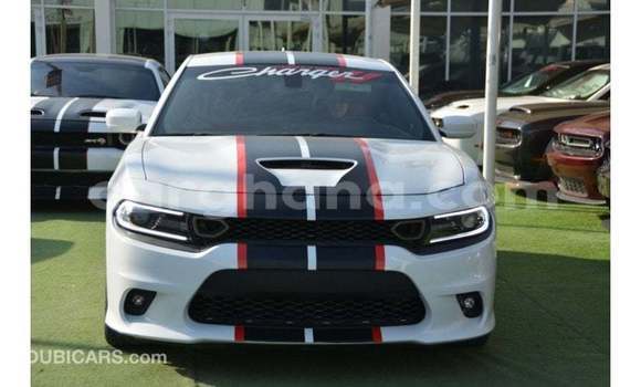 Ra Imported Dodge Charger funfun Ọkọ̀ in Import - Dubai ni Ashanti Ra Imported Dodge Charger funfun Ọkọ̀ in Import - Dubai ni Ashanti