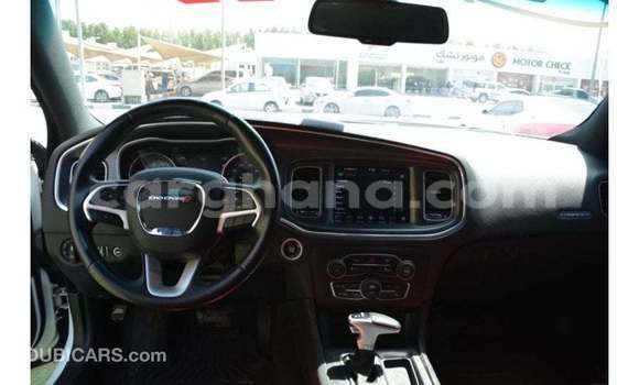 Ra Imported Dodge Charger funfun Ọkọ̀ in Import - Dubai ni Ashanti Ra Imported Dodge Charger funfun Ọkọ̀ in Import - Dubai ni Ashanti