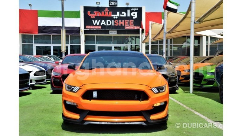 Big with watermark ford mustang ashanti import dubai 55894