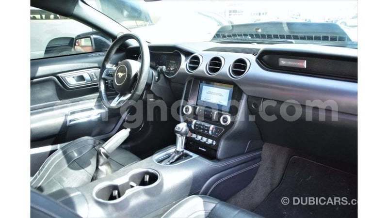 Big with watermark ford mustang ashanti import dubai 55906