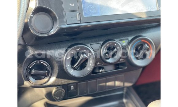 Buy Import Toyota Hilux White Car in Import - Dubai in Ashanti Buy Import Toyota Hilux White Car in Import - Dubai in Ashanti