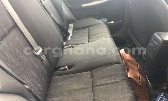 Sayi Na hannu Toyota Corolla Azurfa Mota in Accra a Greater Accra Sayi Na hannu Toyota Corolla Azurfa Mota in Accra a Greater Accra