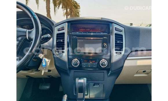 Buy Import Mitsubishi Pajero White Car in Import - Dubai in Ashanti Buy Import Mitsubishi Pajero White Car in Import - Dubai in Ashanti