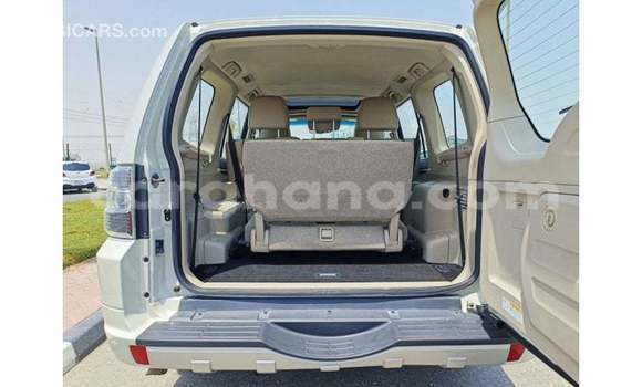 Buy Import Mitsubishi Pajero White Car in Import - Dubai in Ashanti Buy Import Mitsubishi Pajero White Car in Import - Dubai in Ashanti