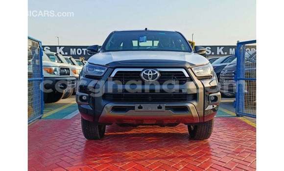 Buy Import Toyota Hilux Black Car in Import - Dubai in Ashanti Buy Import Toyota Hilux Black Car in Import - Dubai in Ashanti