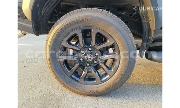 Buy Import Toyota Hilux Black Car in Import - Dubai in Ashanti Buy Import Toyota Hilux Black Car in Import - Dubai in Ashanti