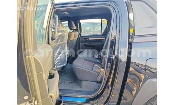 Buy Import Toyota Hilux Black Car in Import - Dubai in Ashanti Buy Import Toyota Hilux Black Car in Import - Dubai in Ashanti