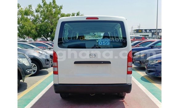 Buy Import Toyota Hiace White Car in Import - Dubai in Ashanti Buy Import Toyota Hiace White Car in Import - Dubai in Ashanti