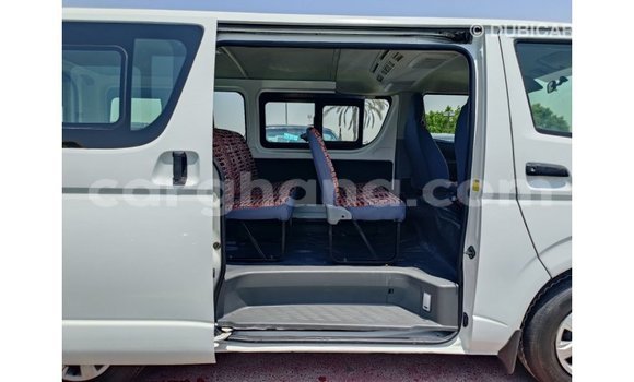 Buy Import Toyota Hiace White Car in Import - Dubai in Ashanti Buy Import Toyota Hiace White Car in Import - Dubai in Ashanti