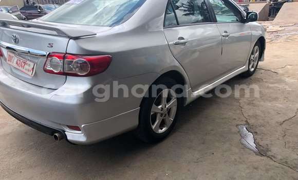 Sayi Na hannu Toyota Corolla Azurfa Mota in Accra a Greater Accra Sayi Na hannu Toyota Corolla Azurfa Mota in Accra a Greater Accra