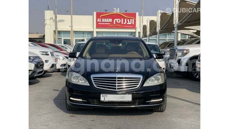 Big with watermark mercedes benz a200 ashanti import dubai 55930