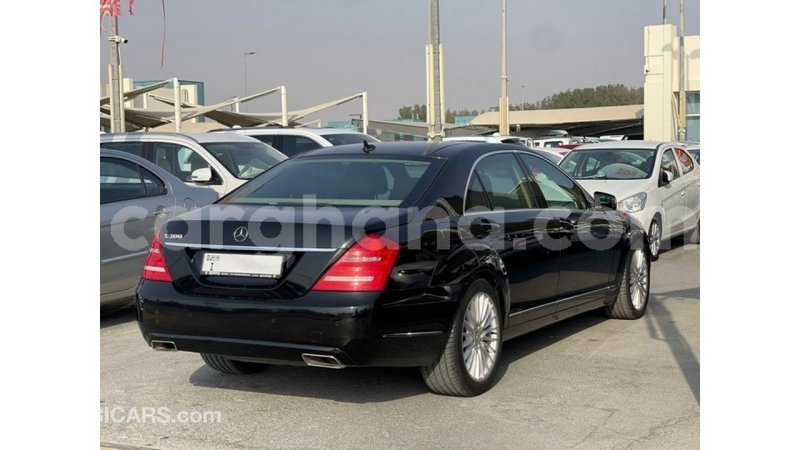 Big with watermark mercedes benz a200 ashanti import dubai 55930