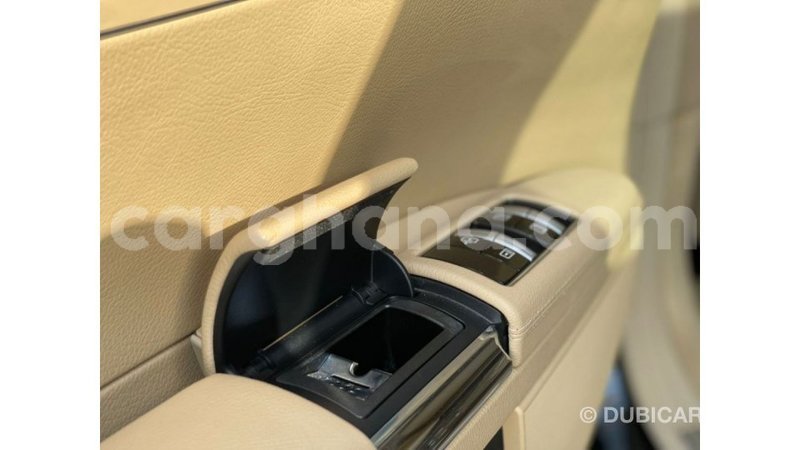 Big with watermark mercedes benz a200 ashanti import dubai 55930