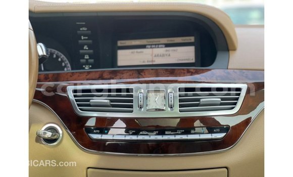 Ra Imported Mercedes-Benz A200 Black Ọkọ̀ in Import - Dubai ni Ashanti Ra Imported Mercedes-Benz A200 Black Ọkọ̀ in Import - Dubai ni Ashanti