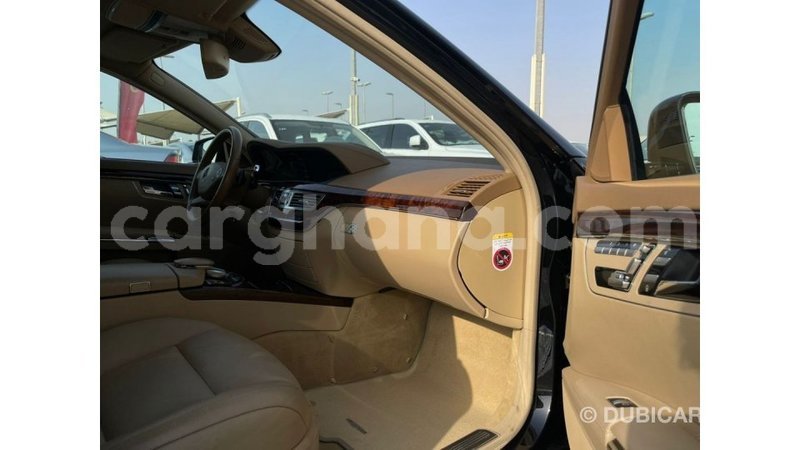 Big with watermark mercedes benz a200 ashanti import dubai 55930