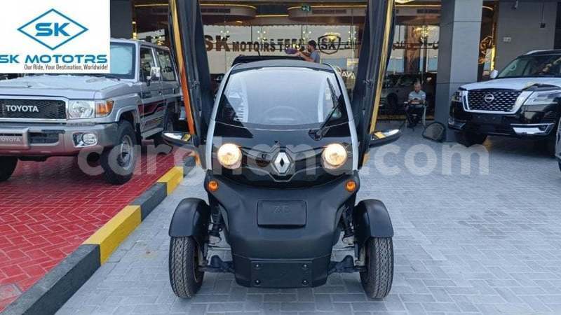 Big with watermark renault twizy ashanti import dubai 55934