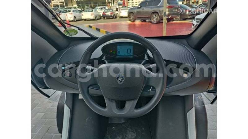 Big with watermark renault twizy ashanti import dubai 55934