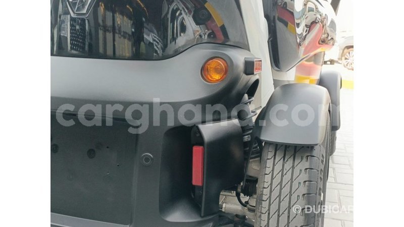 Big with watermark renault twizy ashanti import dubai 55934