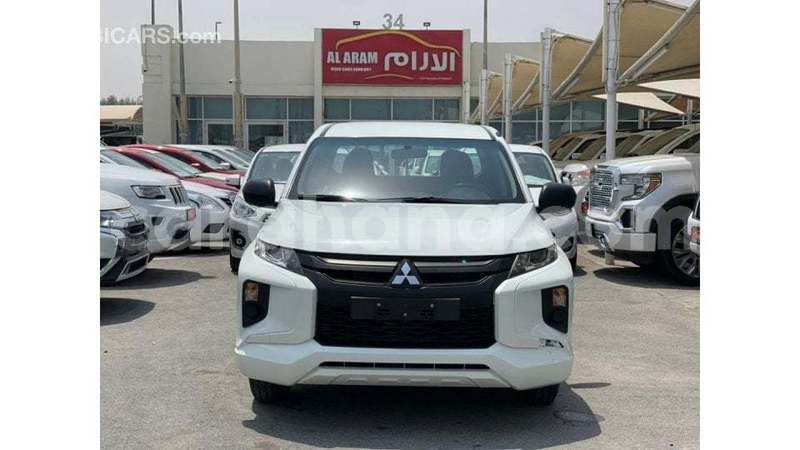 Big with watermark mitsubishi l200 ashanti import dubai 55935