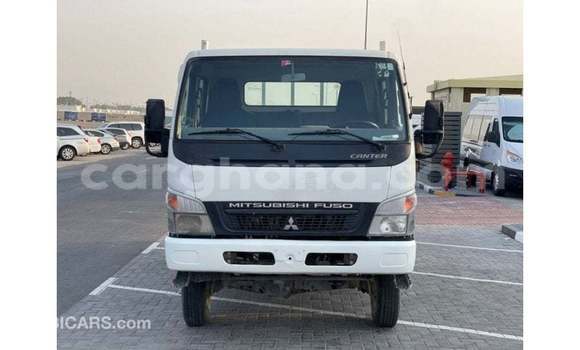 Ra Imported Mitsubishi i funfun Ọkọ̀ in Import - Dubai ni Ashanti Ra Imported Mitsubishi i funfun Ọkọ̀ in Import - Dubai ni Ashanti