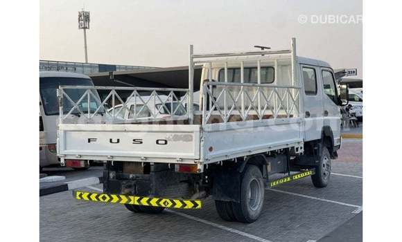 Ra Imported Mitsubishi i funfun Ọkọ̀ in Import - Dubai ni Ashanti Ra Imported Mitsubishi i funfun Ọkọ̀ in Import - Dubai ni Ashanti