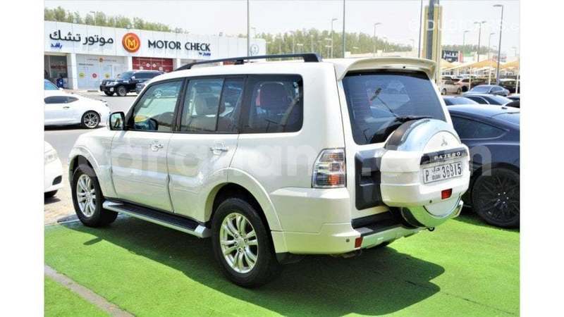 Big with watermark mitsubishi pajero ashanti import dubai 55941