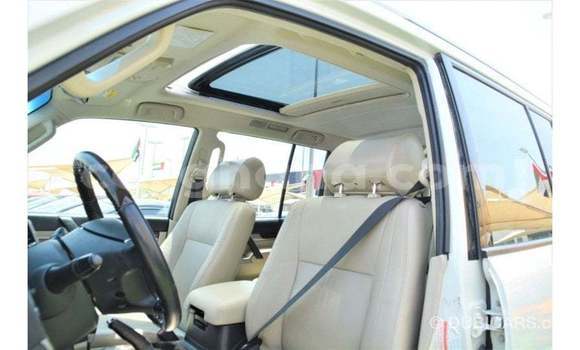 Buy Import Mitsubishi Pajero White Car in Import - Dubai in Ashanti Buy Import Mitsubishi Pajero White Car in Import - Dubai in Ashanti