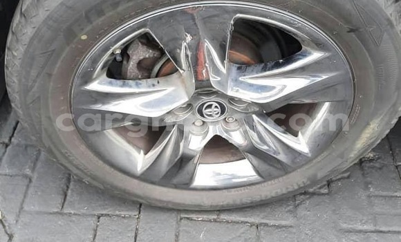 Buy Import Toyota Highlander White Car in Sekondi–Takoradi Metropolitan in Western Buy Import Toyota Highlander White Car in Sekondi–Takoradi Metropolitan in Western