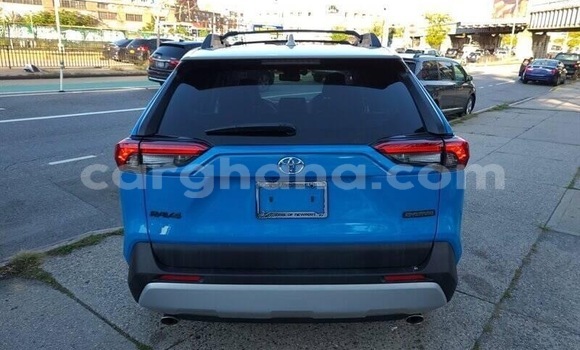 Buy Import Toyota RAV4 Blue Car in Sekondi–Takoradi Metropolitan in Western Buy Import Toyota RAV4 Blue Car in Sekondi–Takoradi Metropolitan in Western