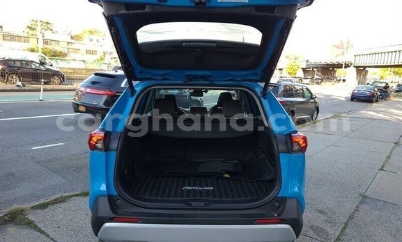 Buy Import Toyota RAV4 Blue Car in Sekondi–Takoradi Metropolitan in Western Buy Import Toyota RAV4 Blue Car in Sekondi–Takoradi Metropolitan in Western