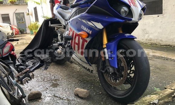 Buy Used Yamaha R1 Blue Bike in Sekondi–Takoradi Metropolitan in Western Buy Used Yamaha R1 Blue Bike in Sekondi–Takoradi Metropolitan in Western