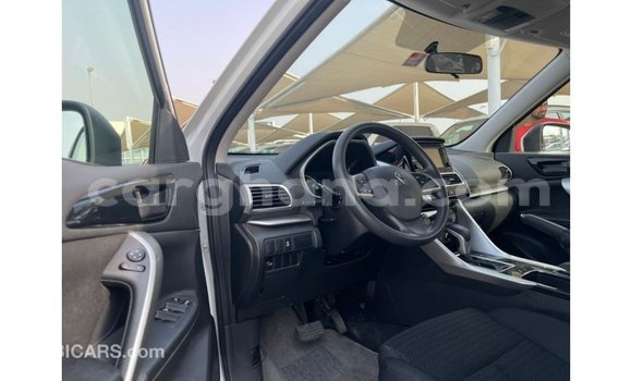 Ra Imported Mitsubishi Eclipse funfun Ọkọ̀ in Import - Dubai ni Ashanti Ra Imported Mitsubishi Eclipse funfun Ọkọ̀ in Import - Dubai ni Ashanti