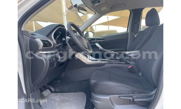 Ra Imported Mitsubishi Eclipse funfun Ọkọ̀ in Import - Dubai ni Ashanti Ra Imported Mitsubishi Eclipse funfun Ọkọ̀ in Import - Dubai ni Ashanti