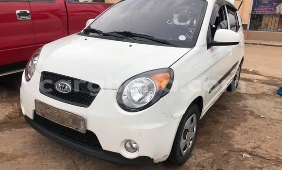 Buy Import Kia Morning White Car in Sekondi–Takoradi Metropolitan in Western Buy Import Kia Morning White Car in Sekondi–Takoradi Metropolitan in Western