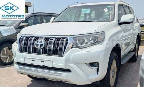 Buy Import Toyota Prado White Car in Import - Dubai in Ashanti