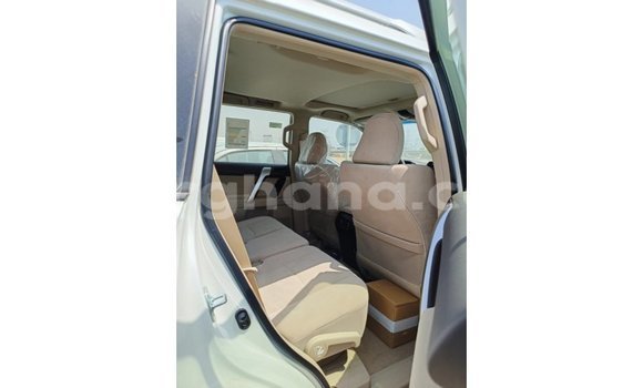 Sayi Imported Toyota Prado White Mota in Import - Dubai a Ashanti Sayi Imported Toyota Prado White Mota in Import - Dubai a Ashanti