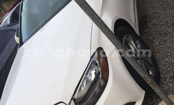 Sayi Na hannu Mercedes Viano White Mota in Accra a Greater Accra Sayi Na hannu Mercedes Viano White Mota in Accra a Greater Accra