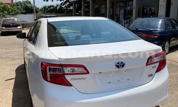 Buy Used Toyota Camry White Car in Abetifi in Eastern Buy Used Toyota Camry White Car in Abetifi in Eastern