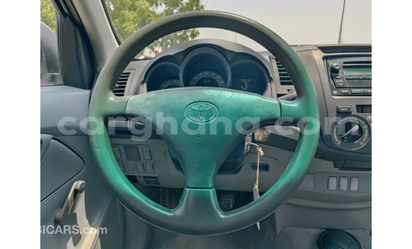 Ra Imported Toyota Hilux funfun Ọkọ̀ in Import - Dubai ni Ashanti Ra Imported Toyota Hilux funfun Ọkọ̀ in Import - Dubai ni Ashanti