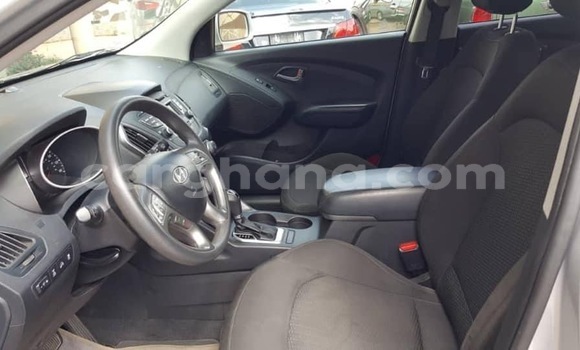 Ra Imported Hyundai Tucson Silver Ọkọ̀ in Sekondi–Takoradi Metropolitan ni Oorun Ra Imported Hyundai Tucson Silver Ọkọ̀ in Sekondi–Takoradi Metropolitan ni Oorun