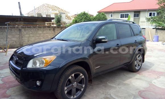 Buy Used Toyota RAV4 Blue Car in Abetifi in Eastern