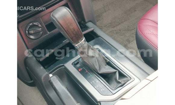 Ra Imported Toyota Prado funfun Ọkọ̀ in Import - Dubai ni Ashanti Ra Imported Toyota Prado funfun Ọkọ̀ in Import - Dubai ni Ashanti