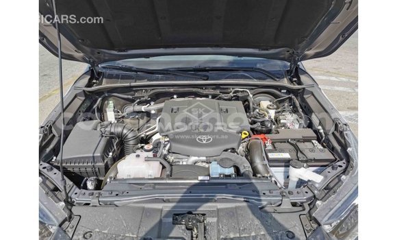 Buy Import Toyota Hilux Other Car in Import - Dubai in Ashanti Buy Import Toyota Hilux Other Car in Import - Dubai in Ashanti